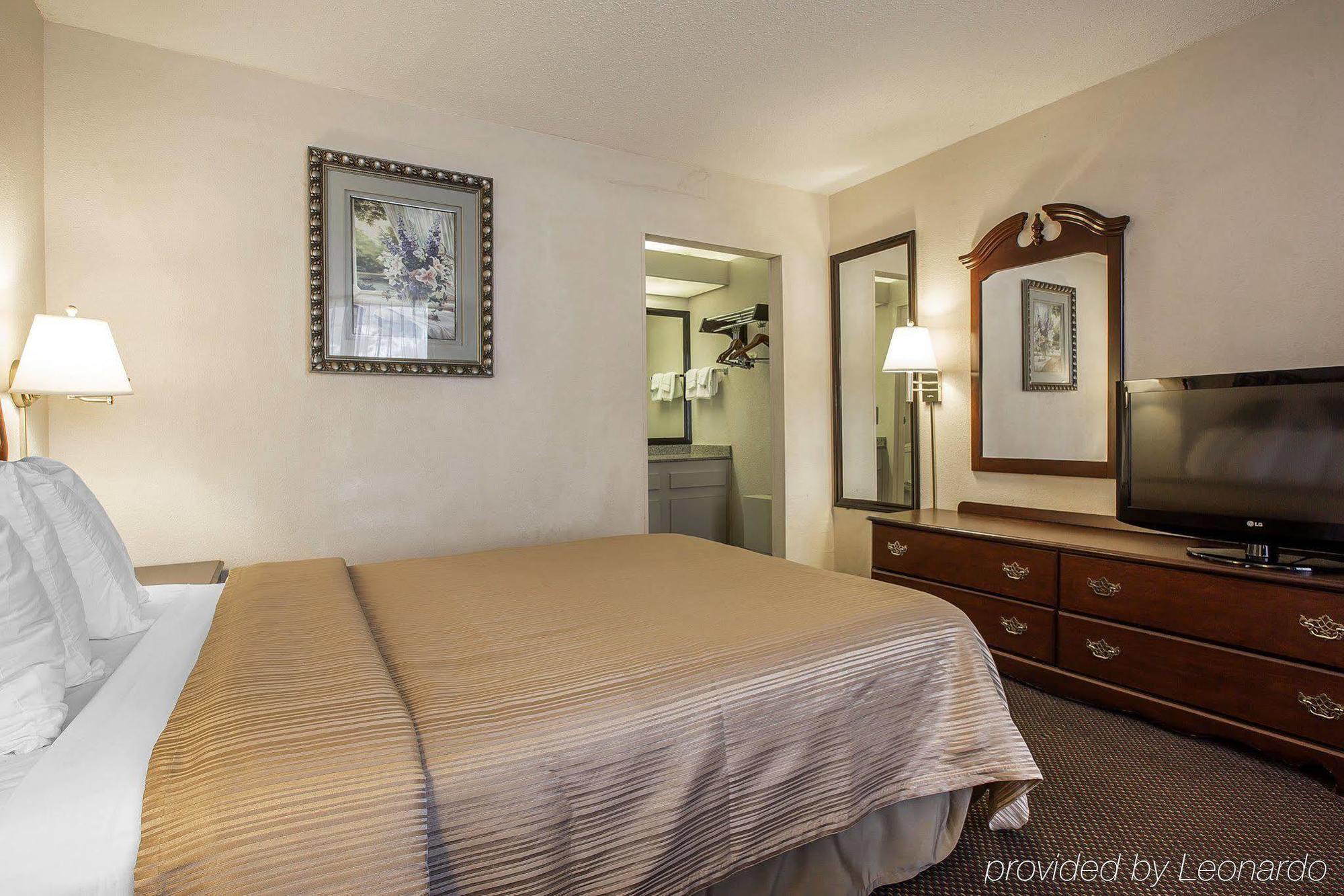 Quality Inn Suwanee I-85 Exteriér fotografie