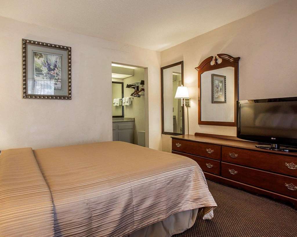 Quality Inn Suwanee I-85 Pokoj fotografie